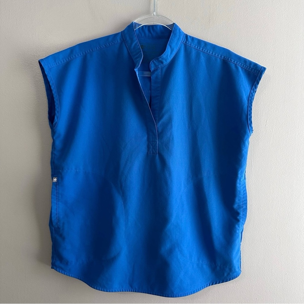 FIGS Royal Blue Rafaela XS oversized scrub top